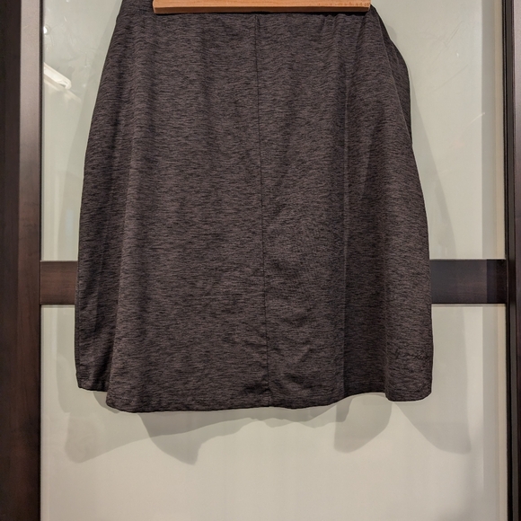 McKinley Hi-Lo Athletic Midi Skirt - Picture 2 of 3